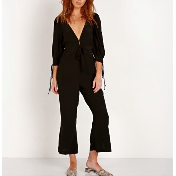 For Love & Lemons Georgi Open Back Tie Sleeve Low V Front Jumpsuit Black Small - Picture 5 of 13